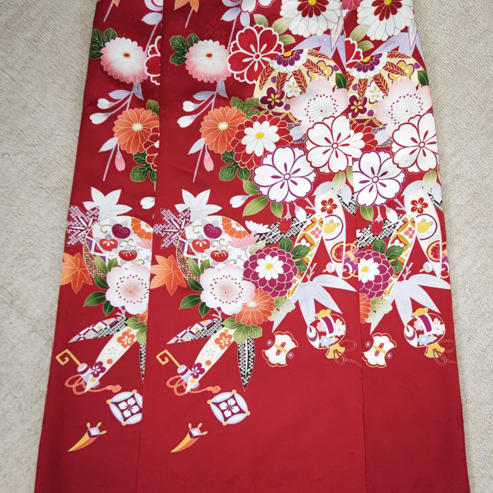 zunezune 振袖ドレス ノースリーブ 着物リメイクワンピース 赤 - メルカリ