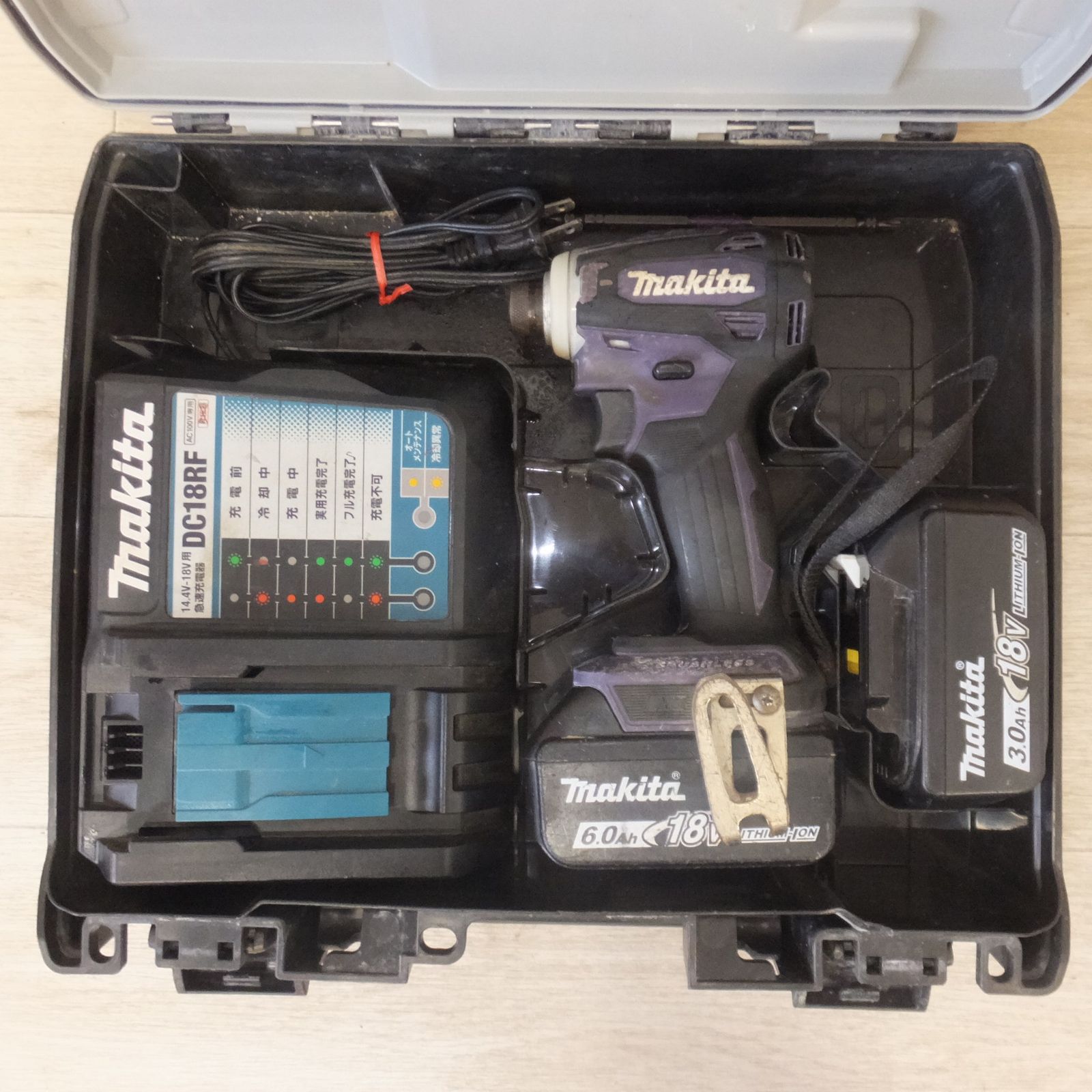 マキタ makita 充電式インパクトドライバ 18 V オーセンティックパープル