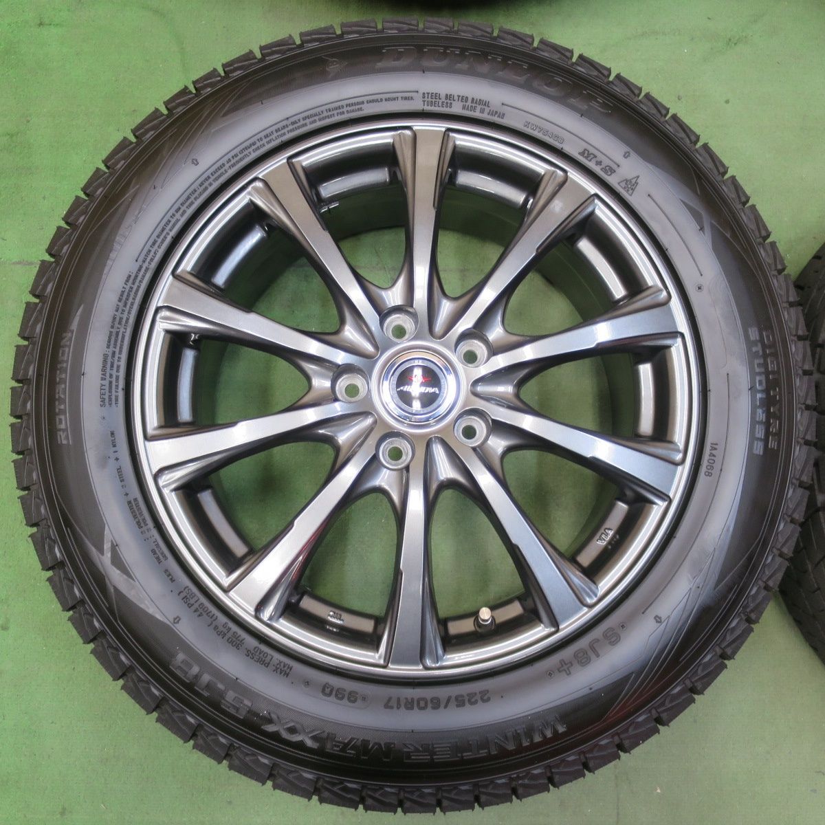  バリ溝 24年 キレイ ほぼ10分 スタッドレス 225 60 R 17 ダンロップ ウインターマックス SJ 8 AIRNOVA SB 10 エアノヴァ 17インチ PCD 114 3 5 H 5112401イス 17インチ タイヤ ホイールセット