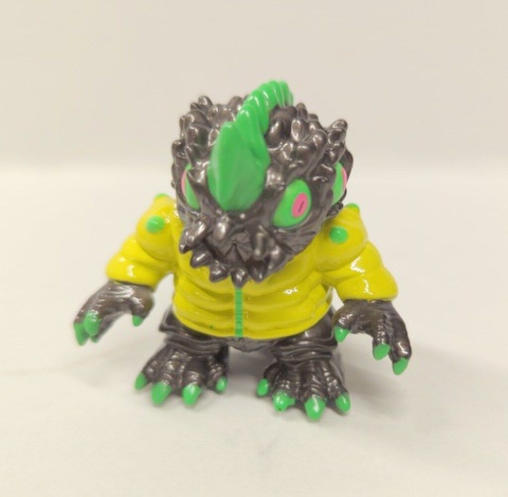 gyaromi メディコムトイ ヴォイドン フィギュア クリアグリーン