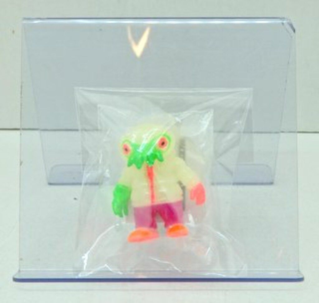 MEDICOMTOY VAG 10th Anniversary 2 GYAROMI クトゥルフオイド 蓄光