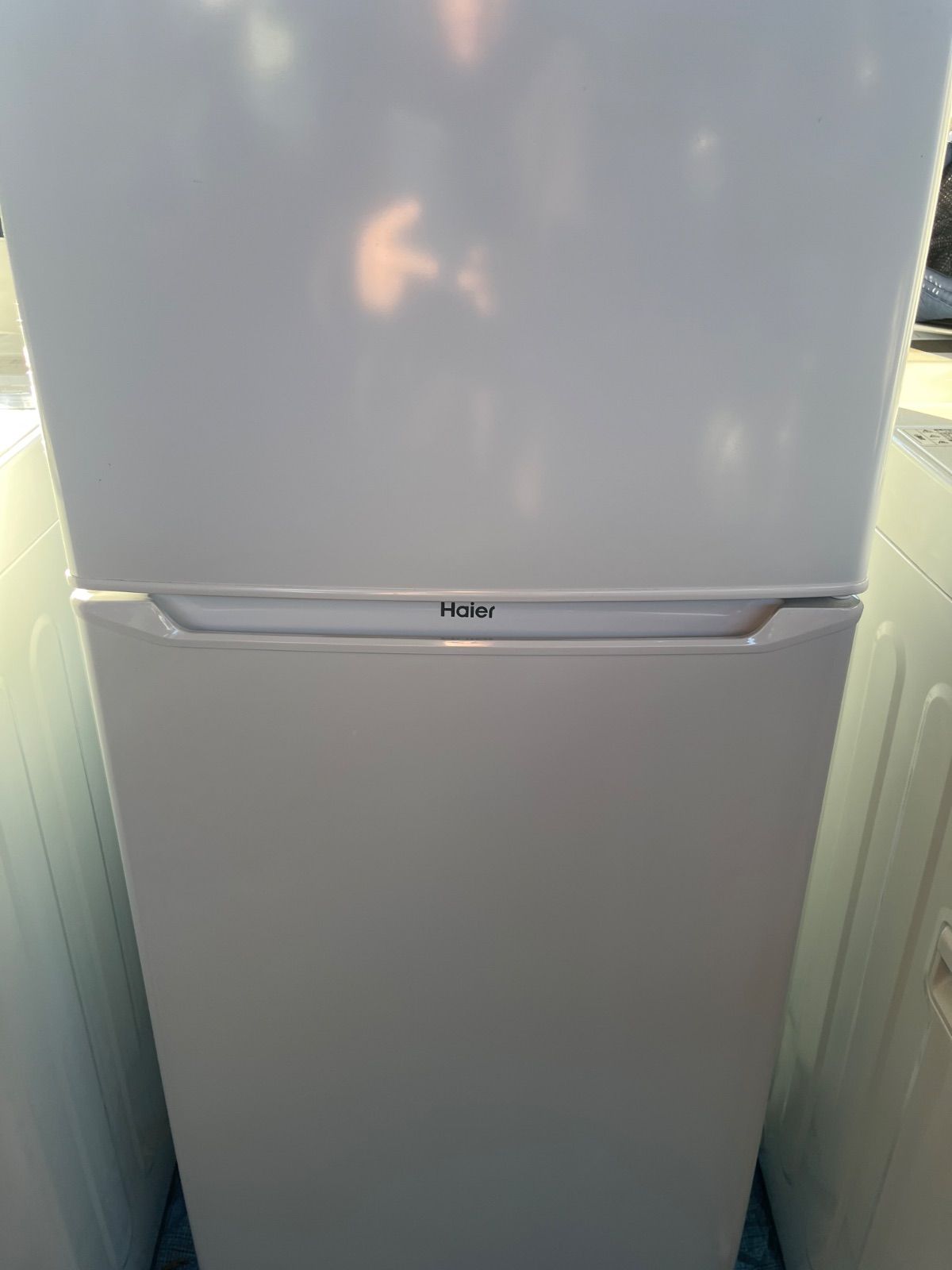 高年式 製 ハイアール 130 L 2ドア冷蔵庫 JR N C 色 白