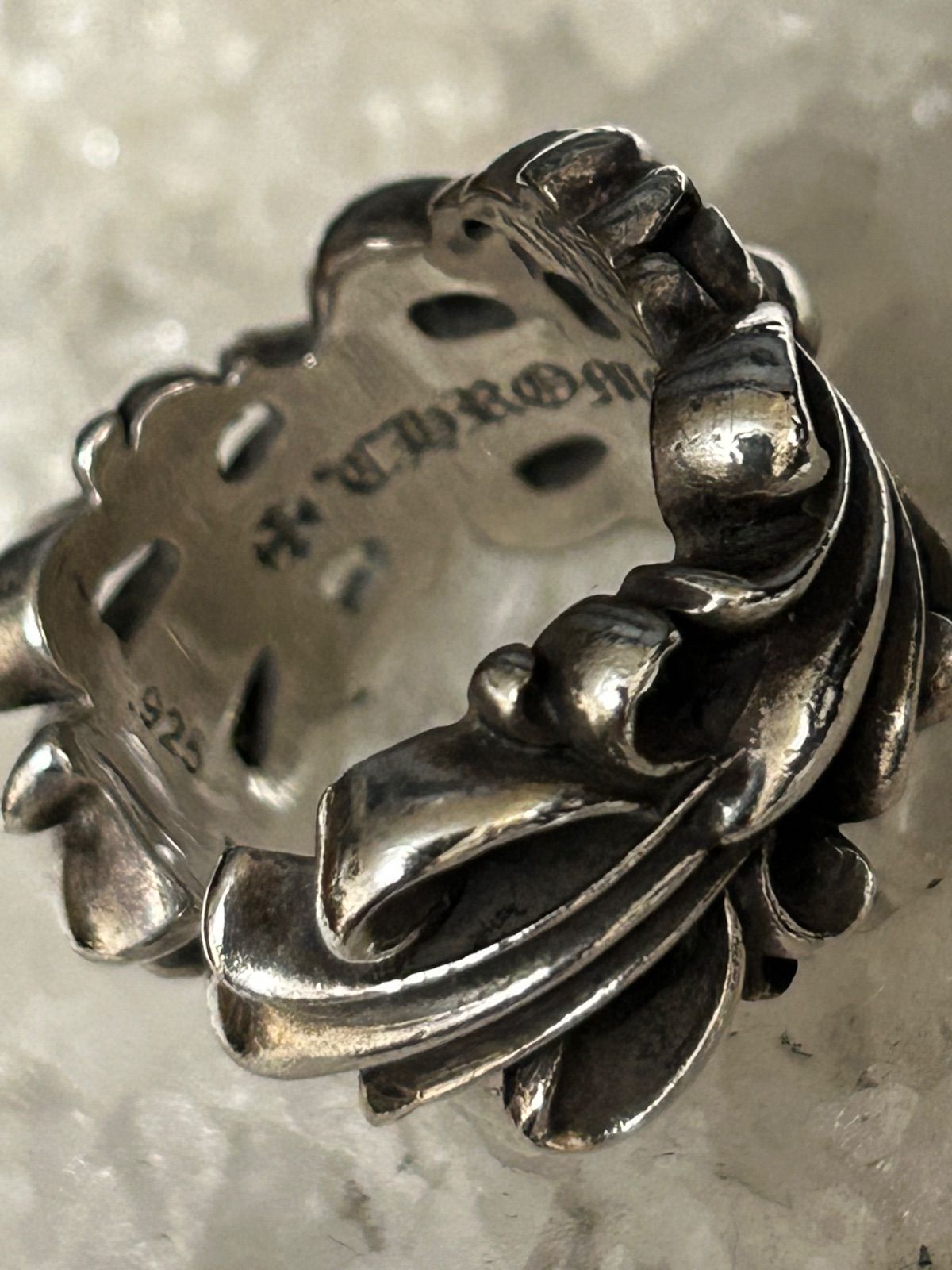 Chrome Hearts No.1人気ダブルフローラルクロスリング14号美品 - メルカリ