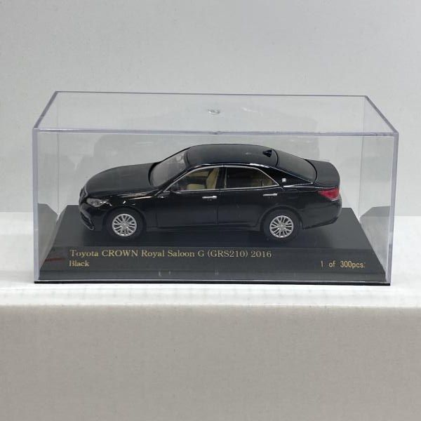 中古】CAR-NEL CN431602 1/43 トヨタ クラウン ロイヤルサルーン G