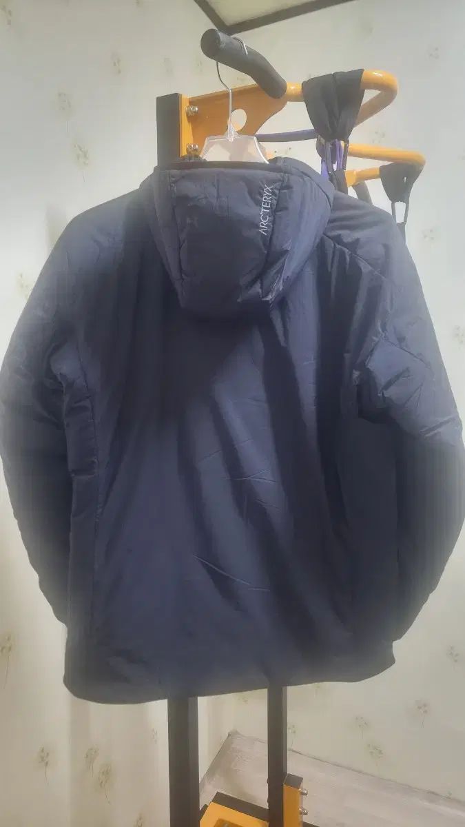 ARC TERYX アークテリクス Atom アトム SV フーディー ブラックL