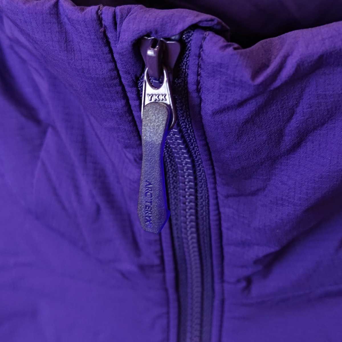 未使用】アークテリクス アトム フーディAtom Hoody W XL Azalea