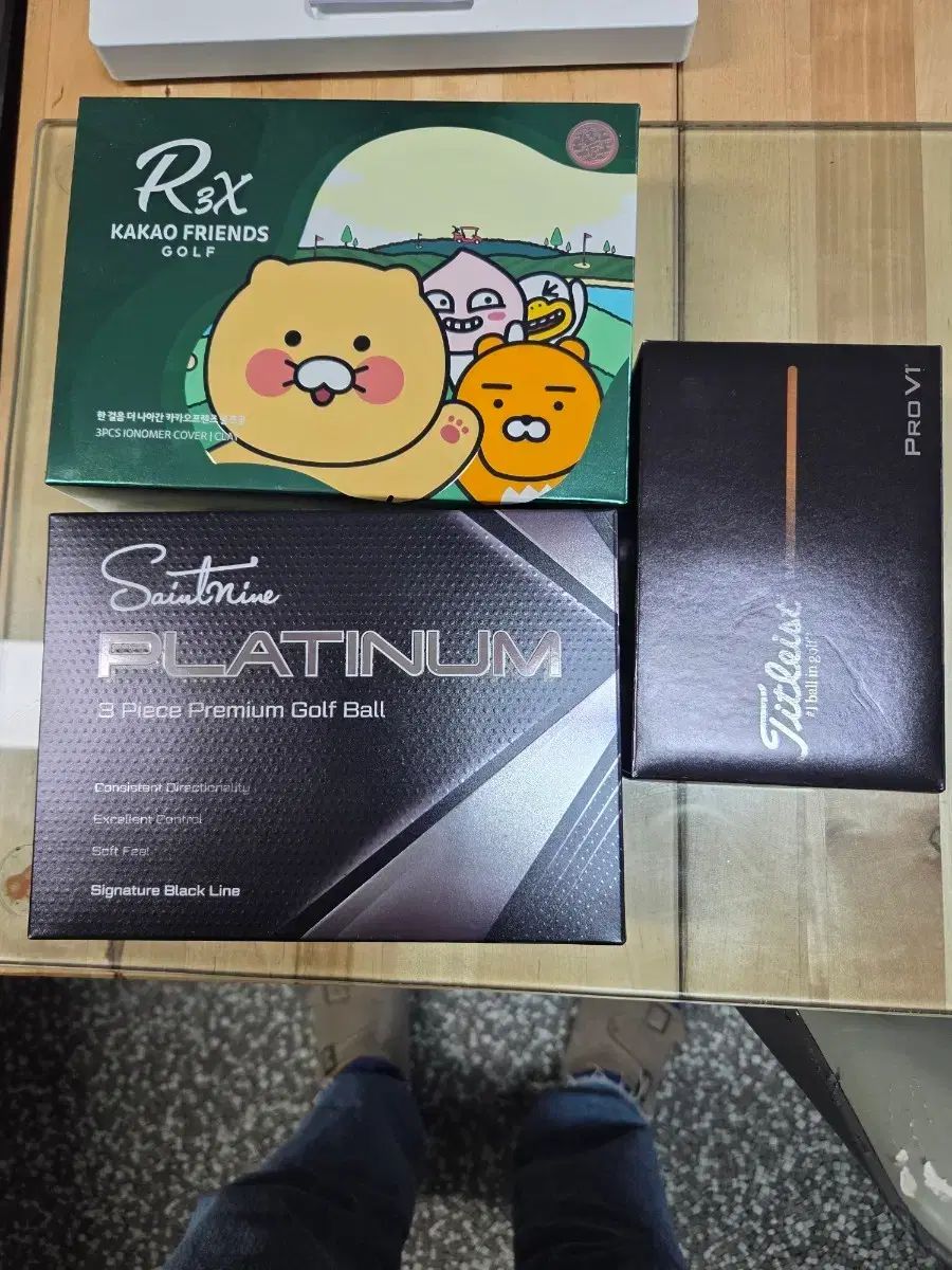 カカオフレンズ セイントナイン タイトリスト ゴルフボール