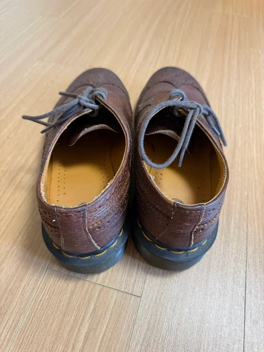 MARTENS ドクターマーチン