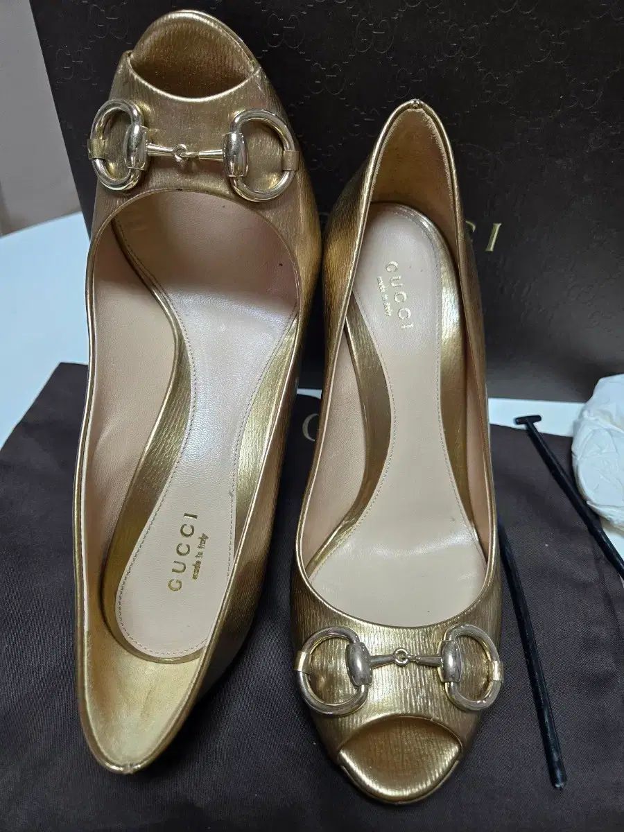 正規品 グッチ ホースビット オープントゥ GOLD パンプス - メルカリ