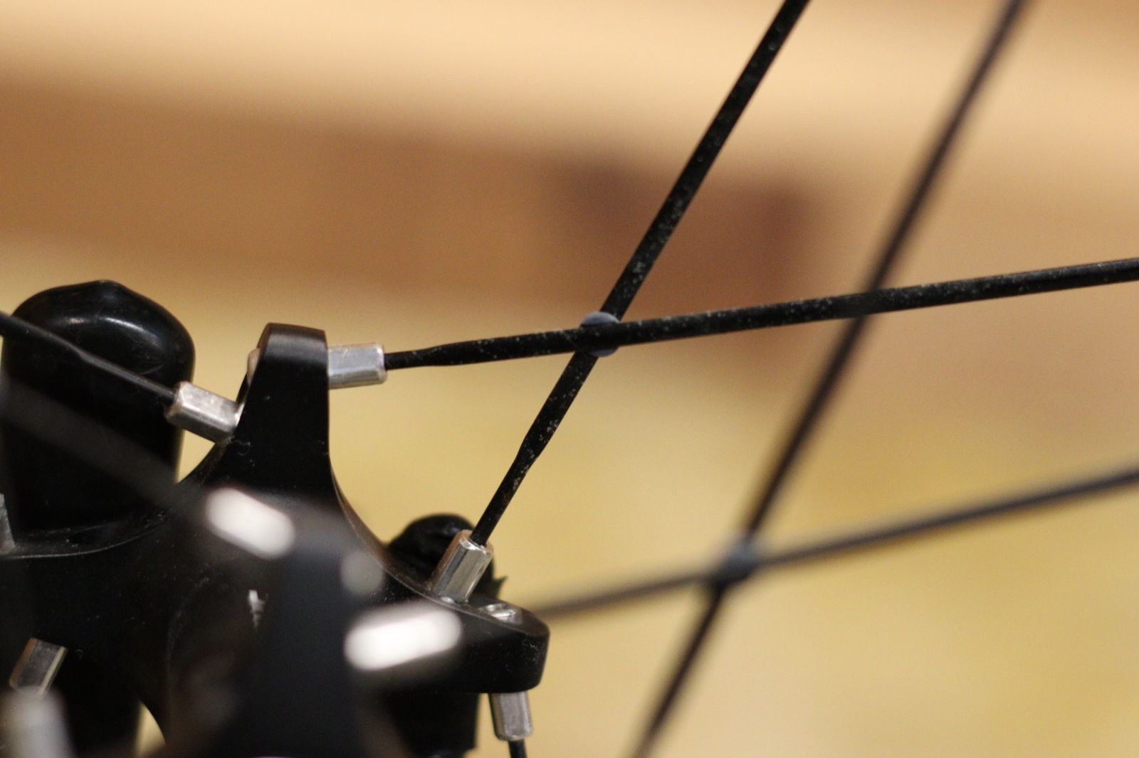 シマノ デュラエース wh-7700 カーボンホイール 700c チューブラー シマノ SHIMANO デュラエース DURA-ACE WH-7700 カーボン チューブラー