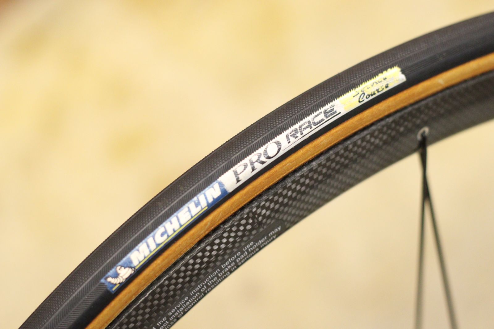 シマノ デュラエース wh-7700 カーボンホイール 700c チューブラー シマノ SHIMANO デュラエース DURA-ACE WH-7700 カーボン チューブラー