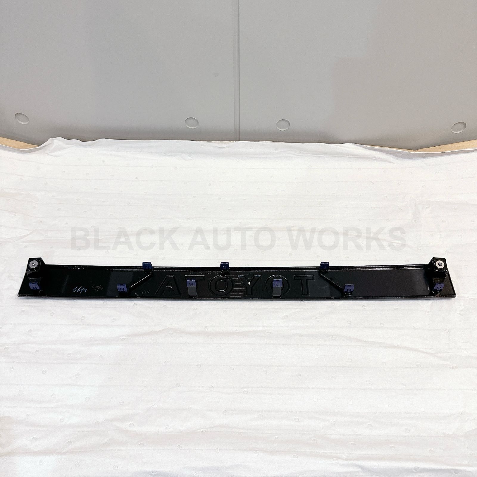 在庫品即納】ランクル 250 バックドア ガーニッシュ ブラック ZX