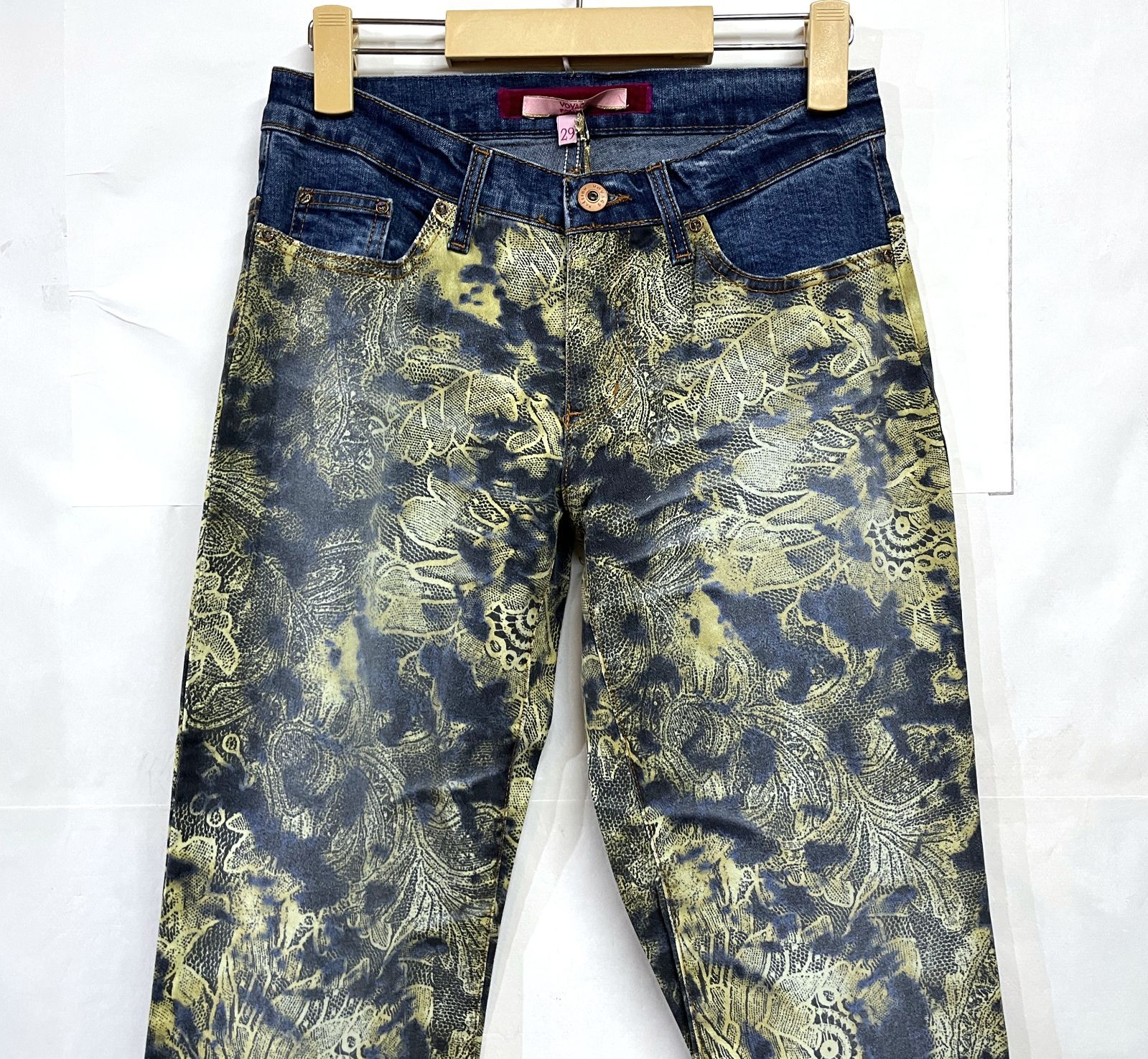 ハリウッドセレブご用達 VOYAGE PASSION ボヤージュパッション 鯉 薔薇 牡丹 和柄 ストレッチ デニムパンツ