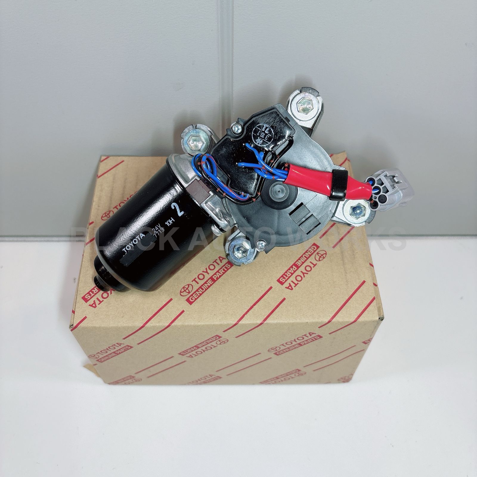 トヨタ純正品】ランクル70 ワイパー モーター 24v フロント HZJ PZJ