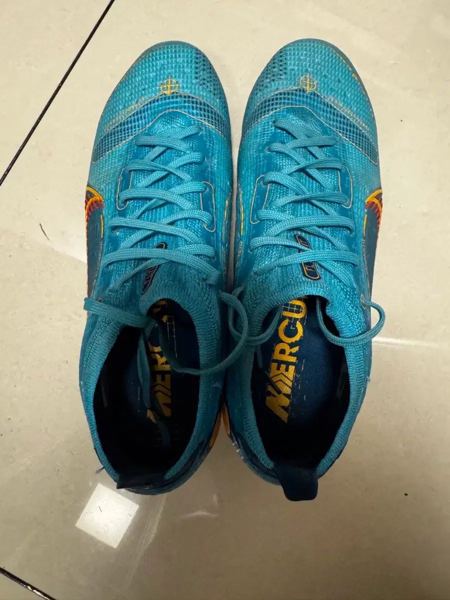 【正規品，大得価】 ナイキ マーキュリアル サッカーシューズ エリート 14 ag フットサルシューズ