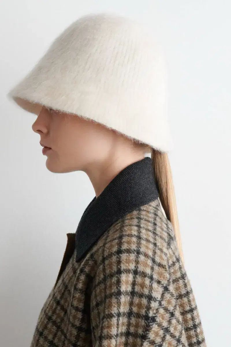 COS ウール LOVE YOURSELF 承 Her バケットハット クリームCOLOR