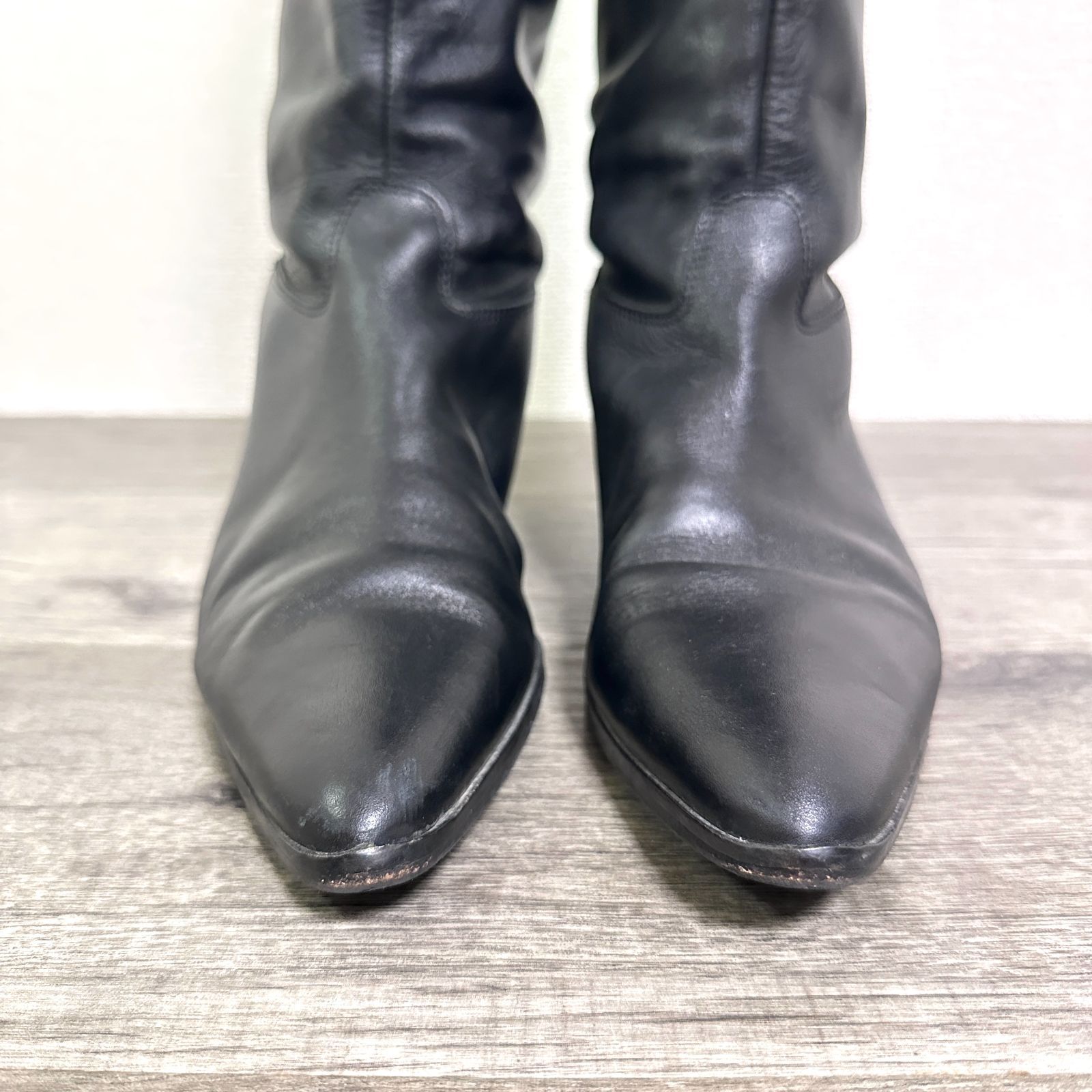 ポインテッドトゥローヒールロングブーツ