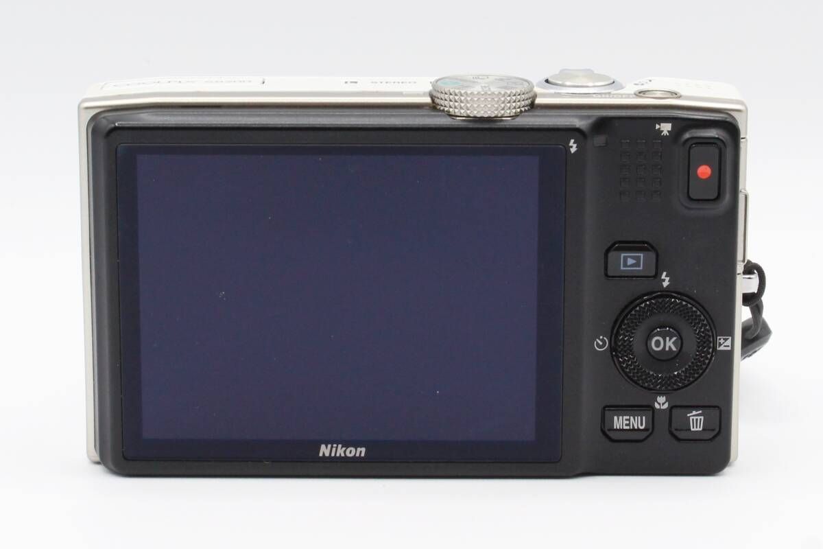 外観美品☆Nikon ニコン COOLPIX クールピクス S8200 コンパクト