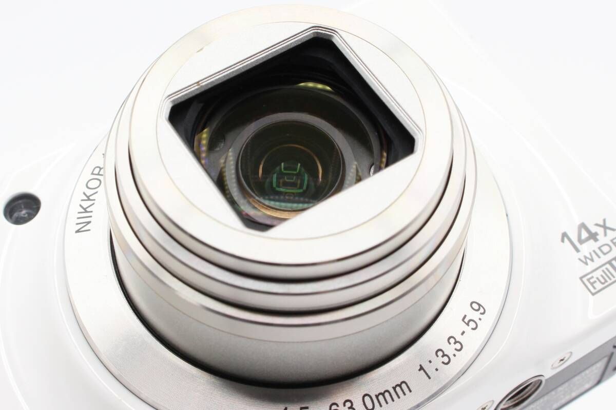 外観美品☆Nikon ニコン COOLPIX クールピクス S8200 コンパクト