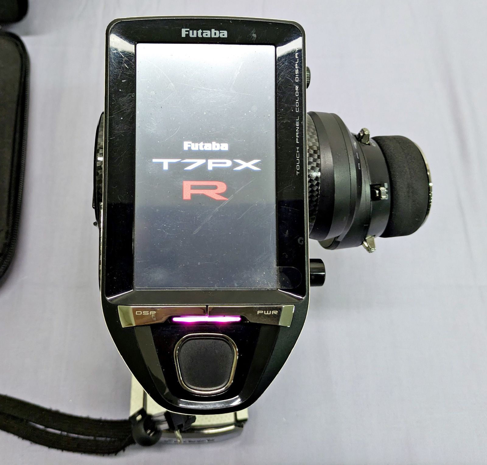 Futaba T
