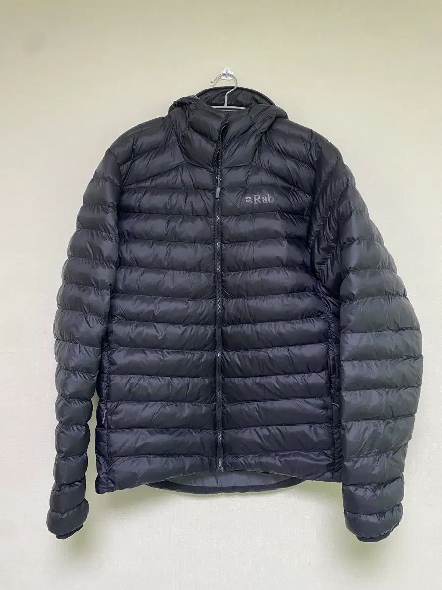 L ラブ シーラス アルパイン ジャケット ブラック