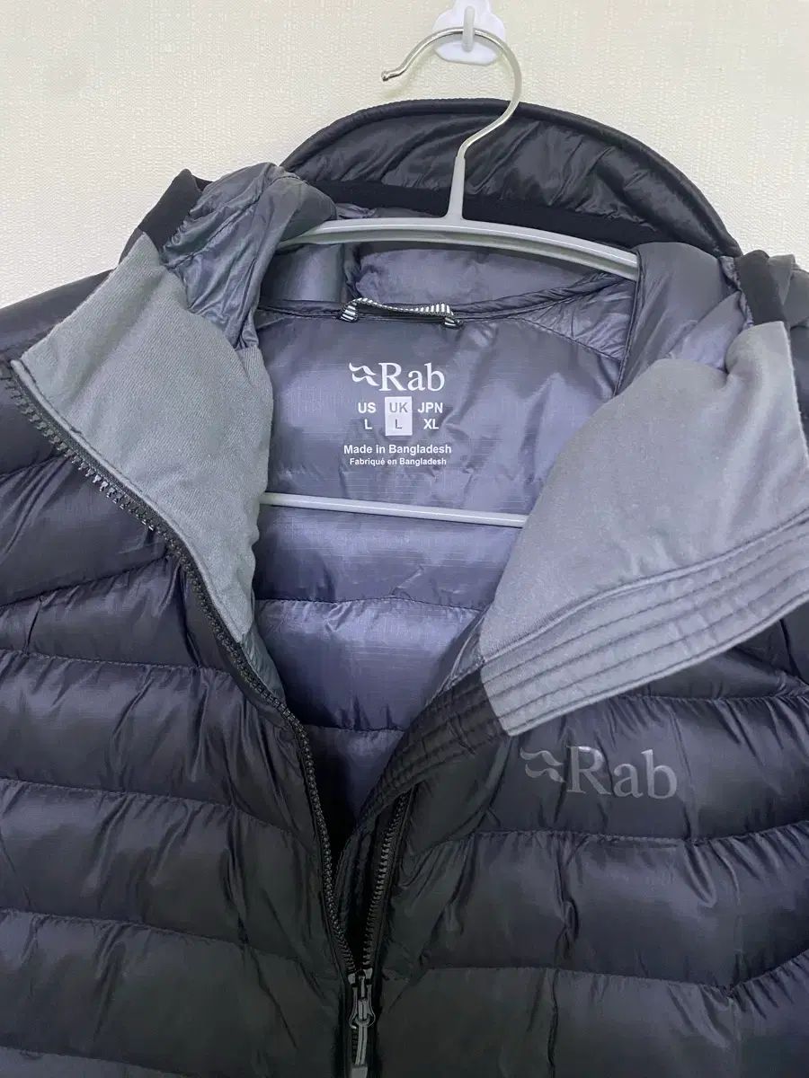 L ラブ シーラス アルパイン ジャケット ブラック