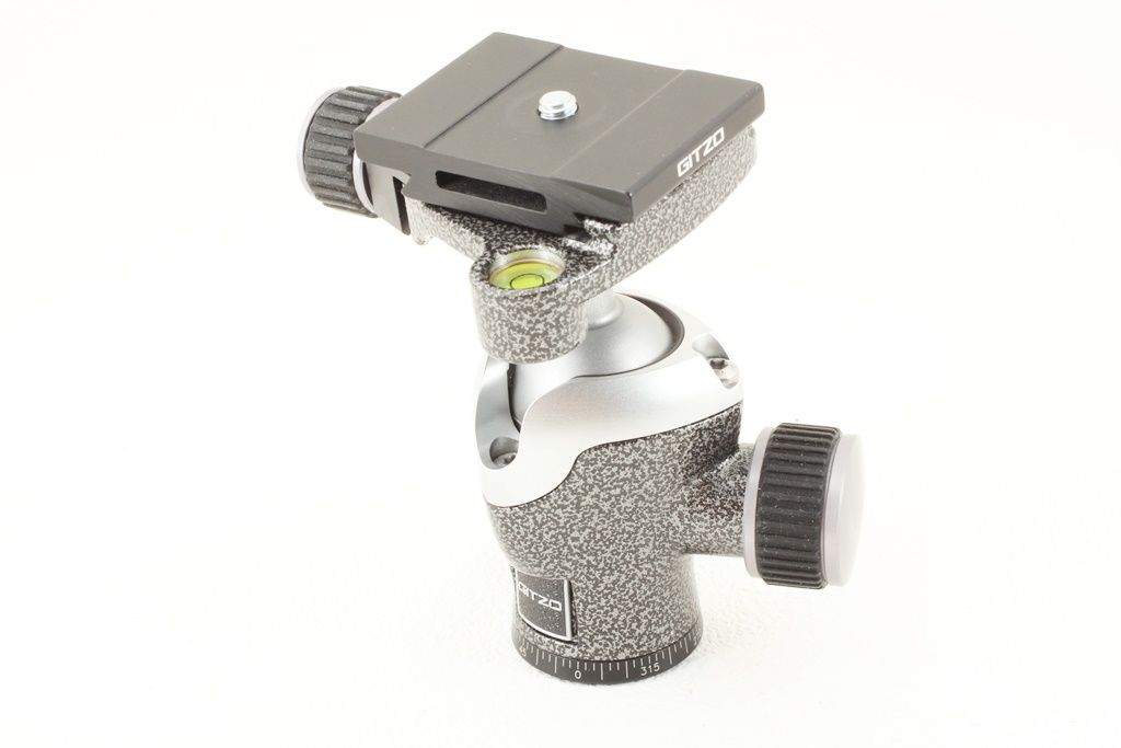 上品 GITZO ジッツオ センターボール 雲台トラベラー 1型 QD