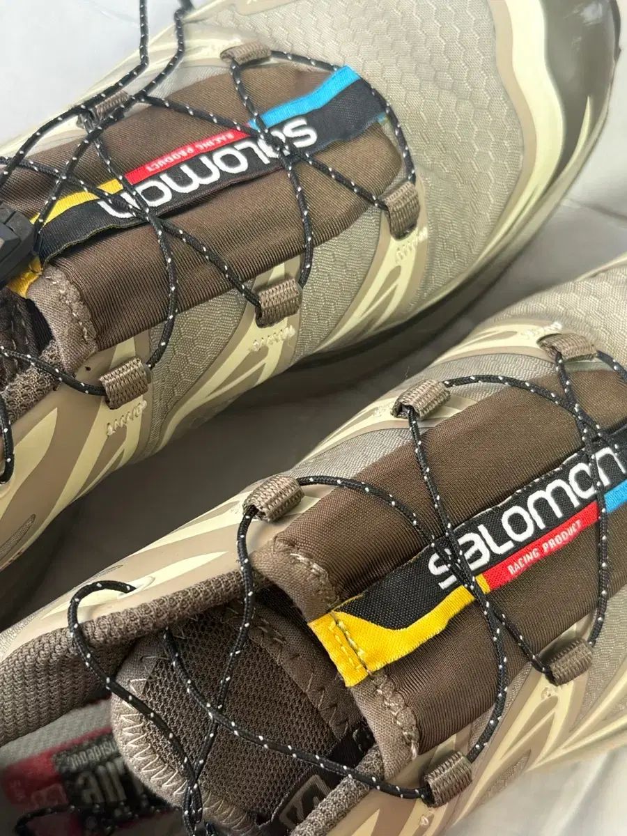 サロモン SALOMON