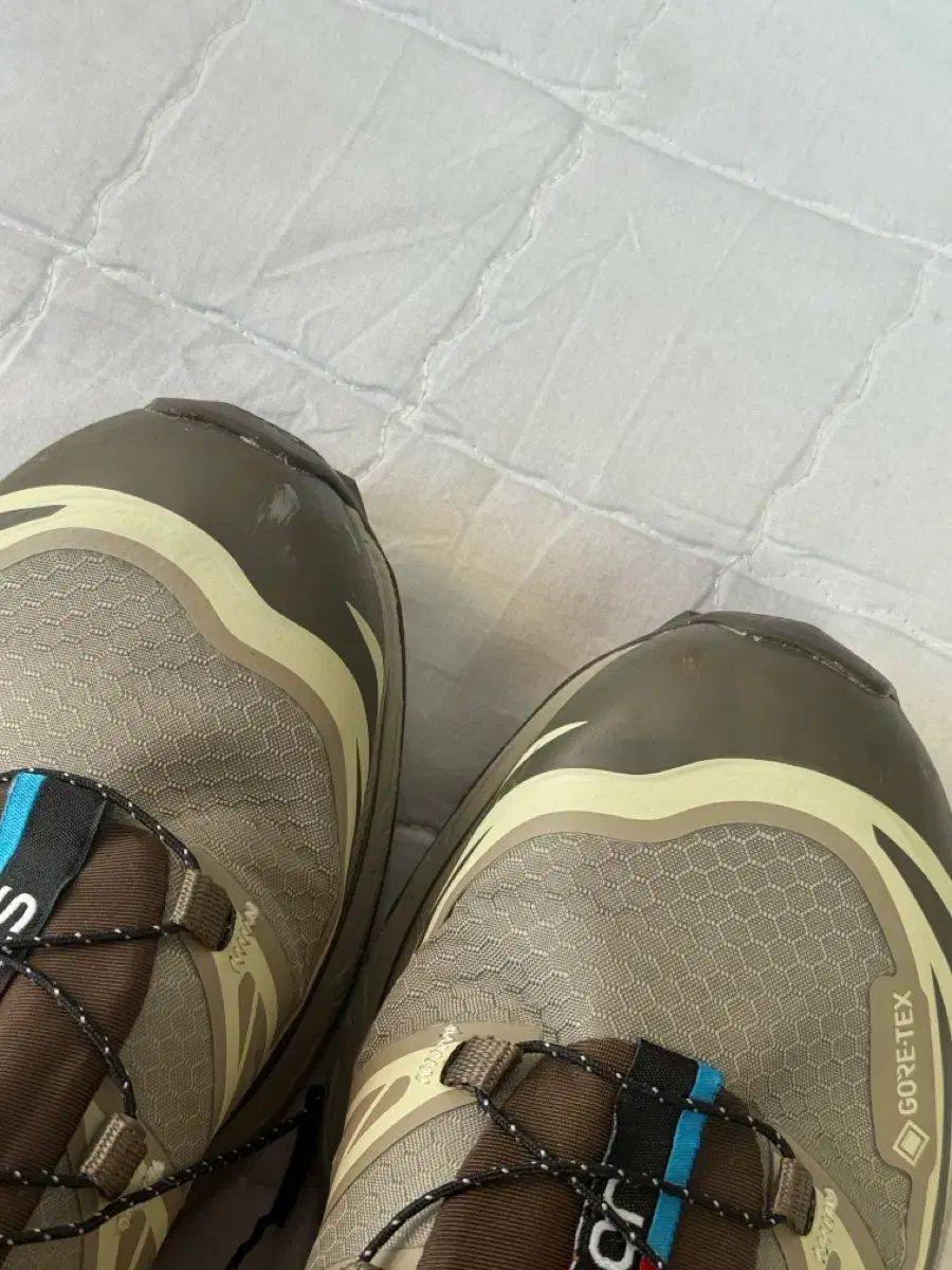 サロモン SALOMON XT-6 ゴアテックス GORE-TEX ヴィンテージカーキ