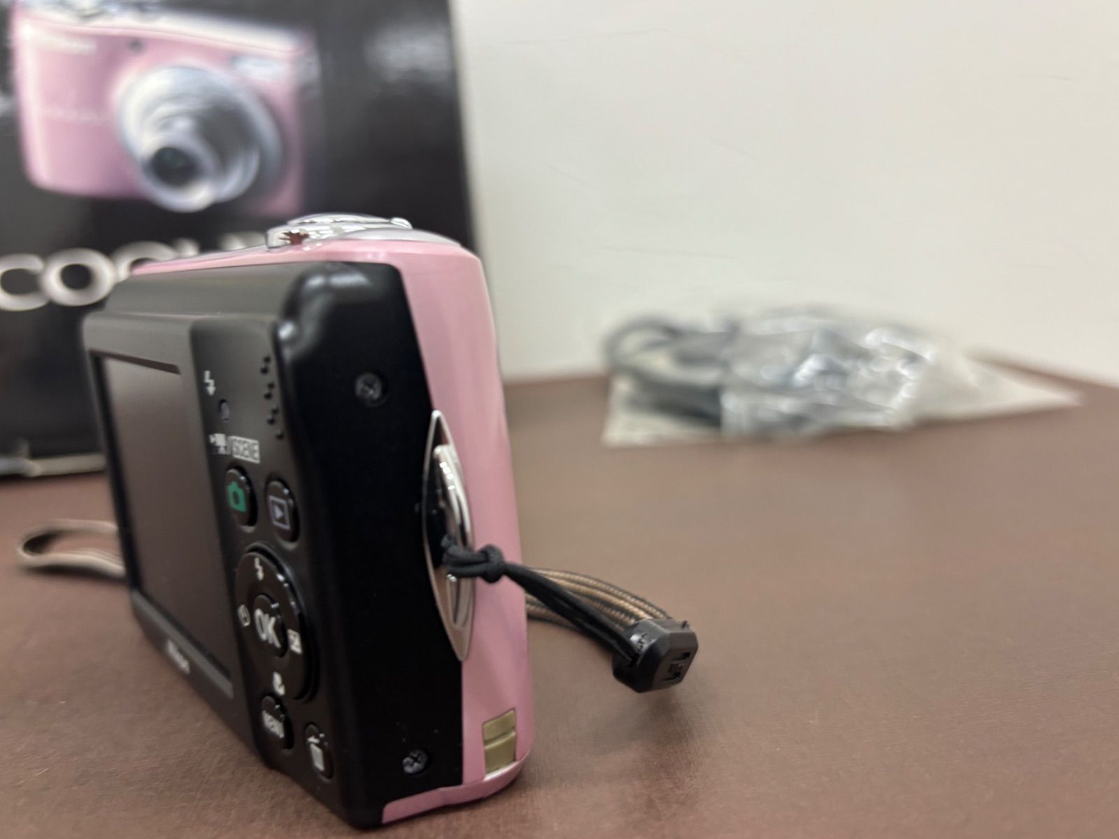 中古・通電・ズーム動作確認のみ】NIKON ニコン デジタルカメラ