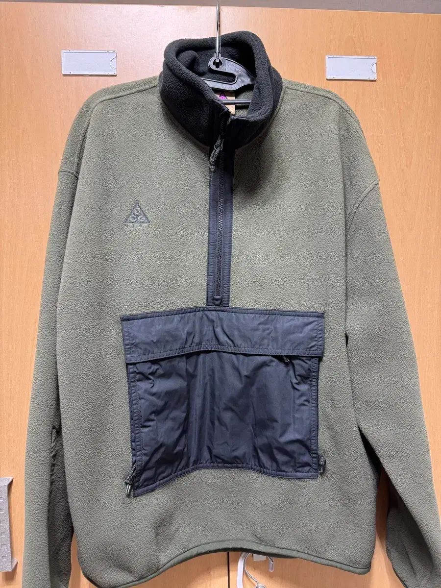 ナイキ ACG ポーラテック フリース オリーブ