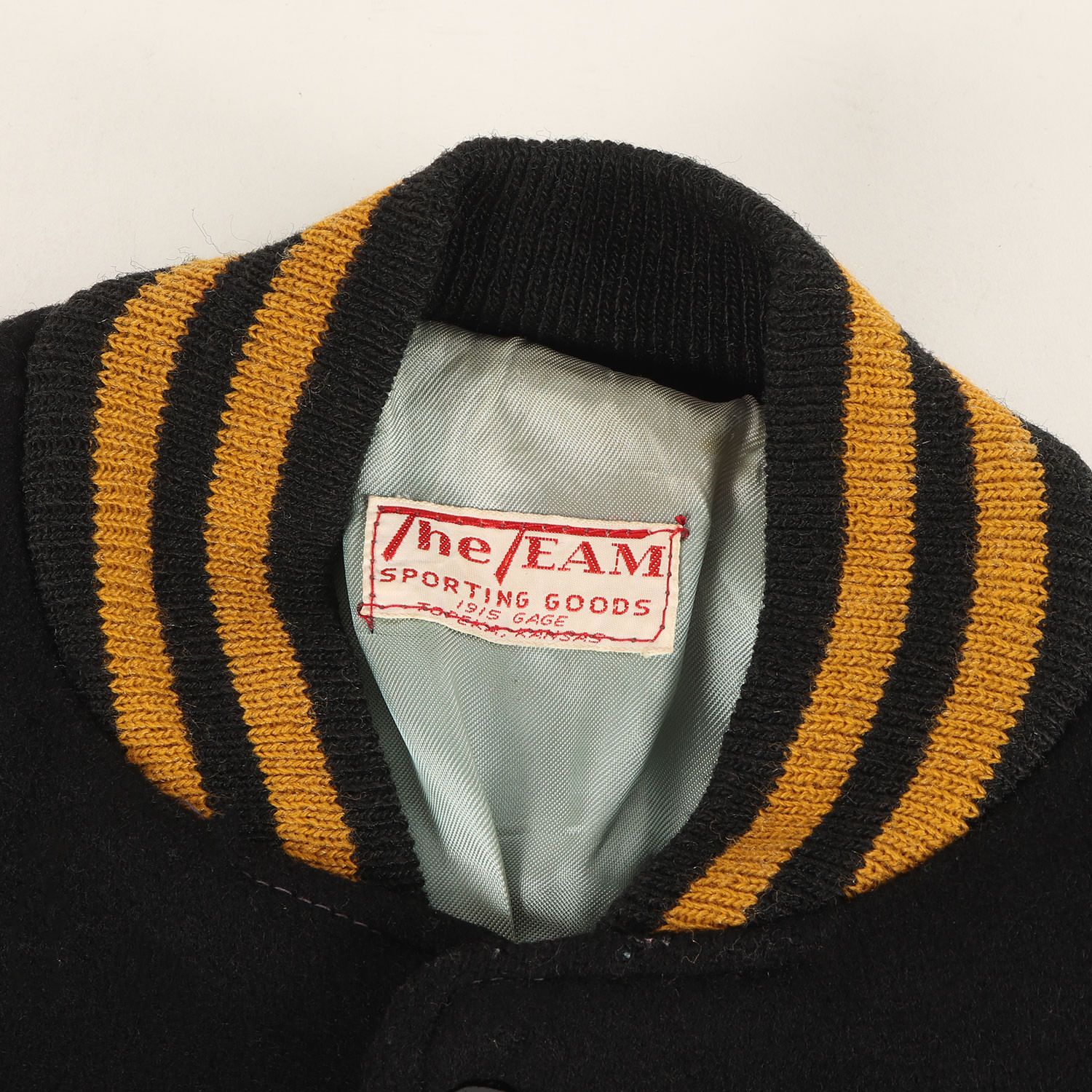 U.S.VINTAGE | 60～70s 無地 袖レザー メルトン スタジャン | THE TEAM