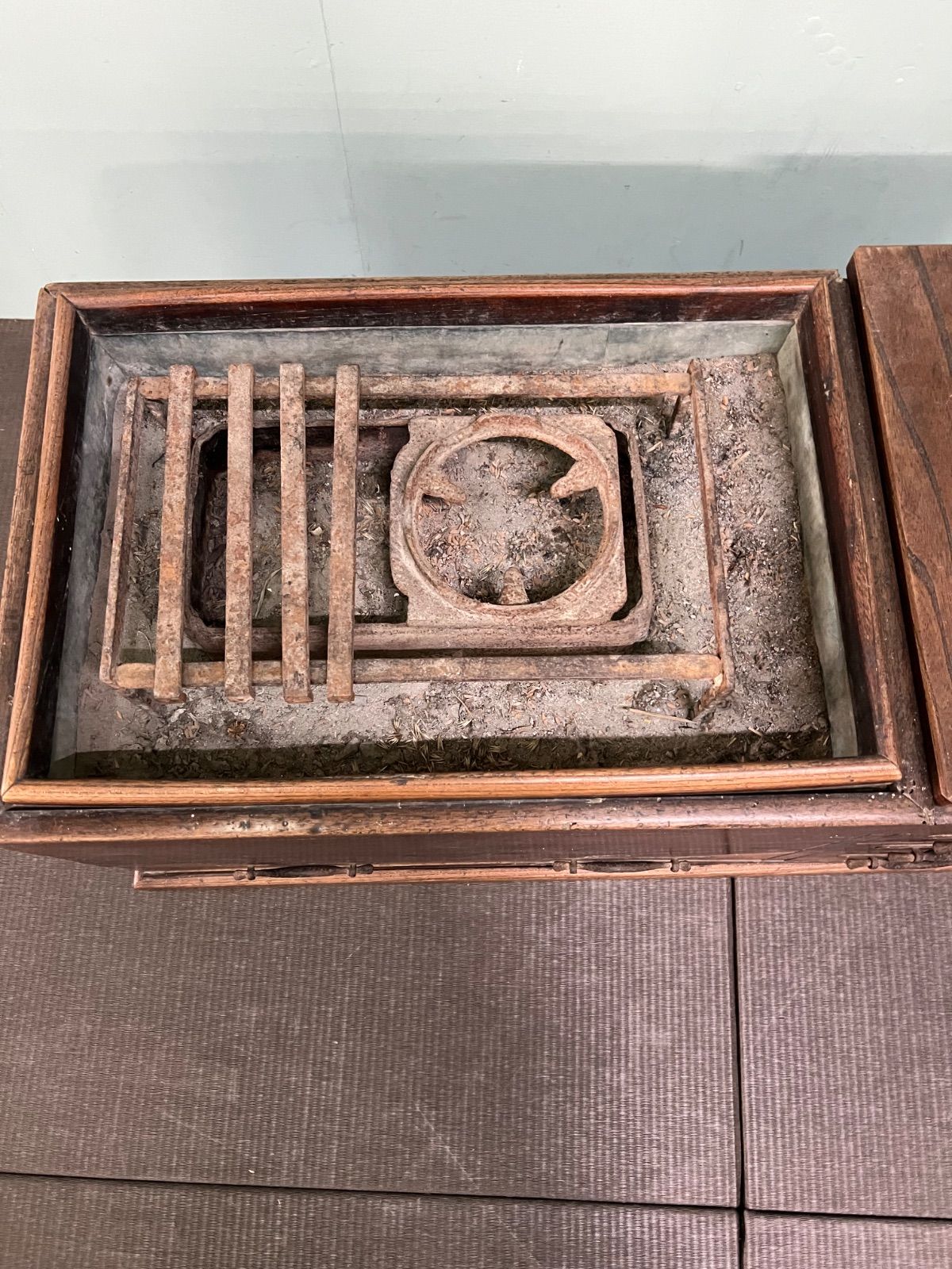 ⭐︎ 昭和 レトロ 長火鉢 日本家屋 関東長火鉢 火鉢 灰付き 古民家 古