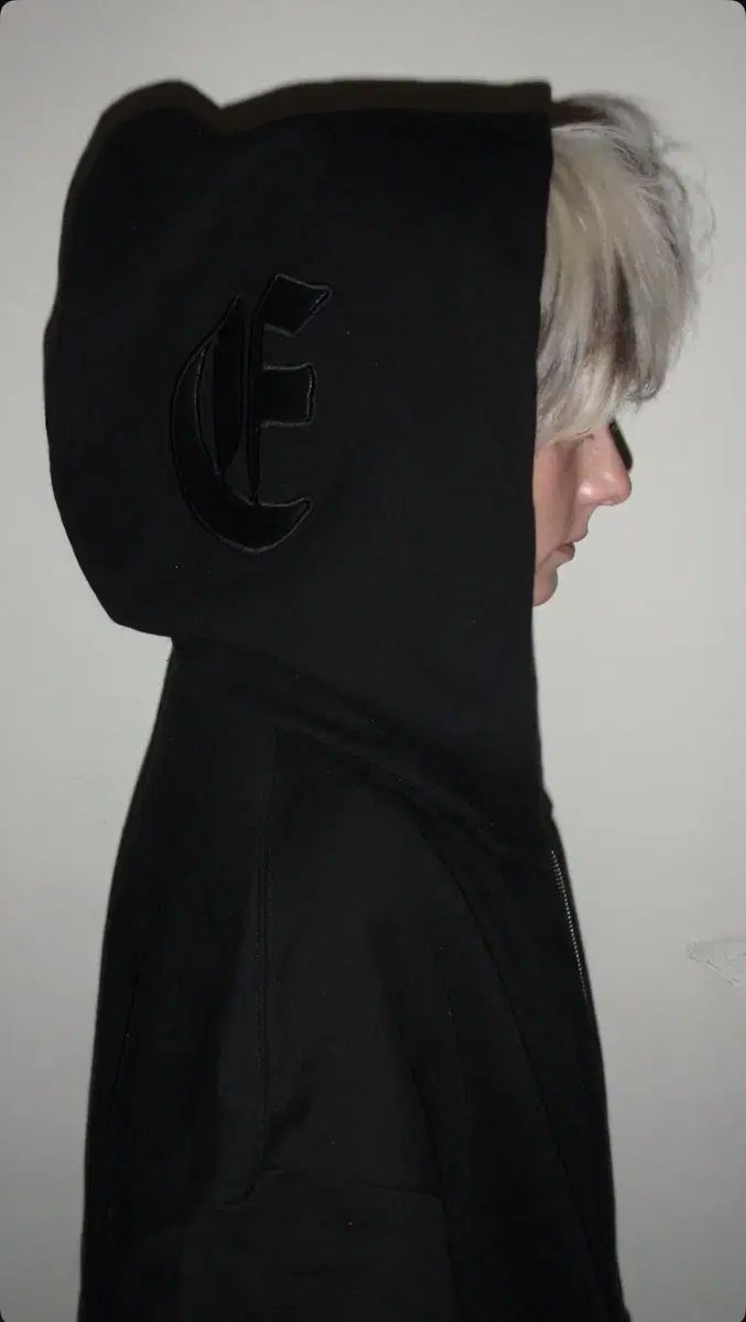 ERTR ニードル コラボ フードジップアップ ブラック M