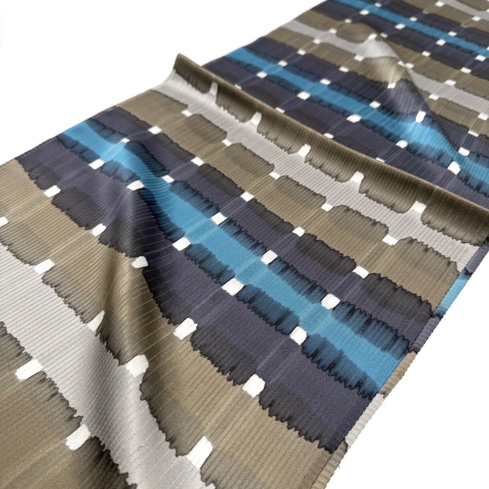 帯揚げ 和小物さくら 横段 四色グラデーションぼかし 0223