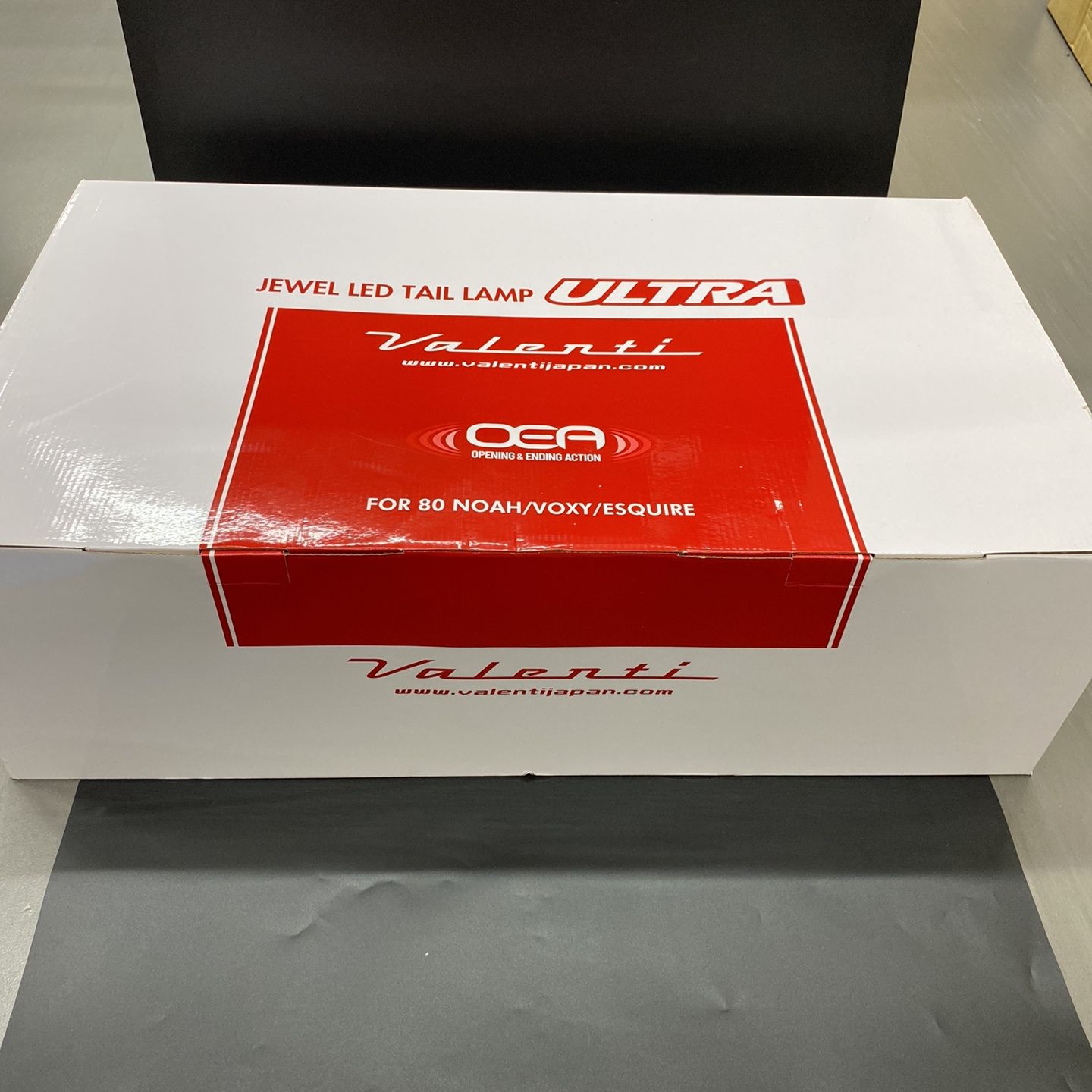 Valenti JEWEL LEDテール ULTRA 80系ノア ヴォクシー