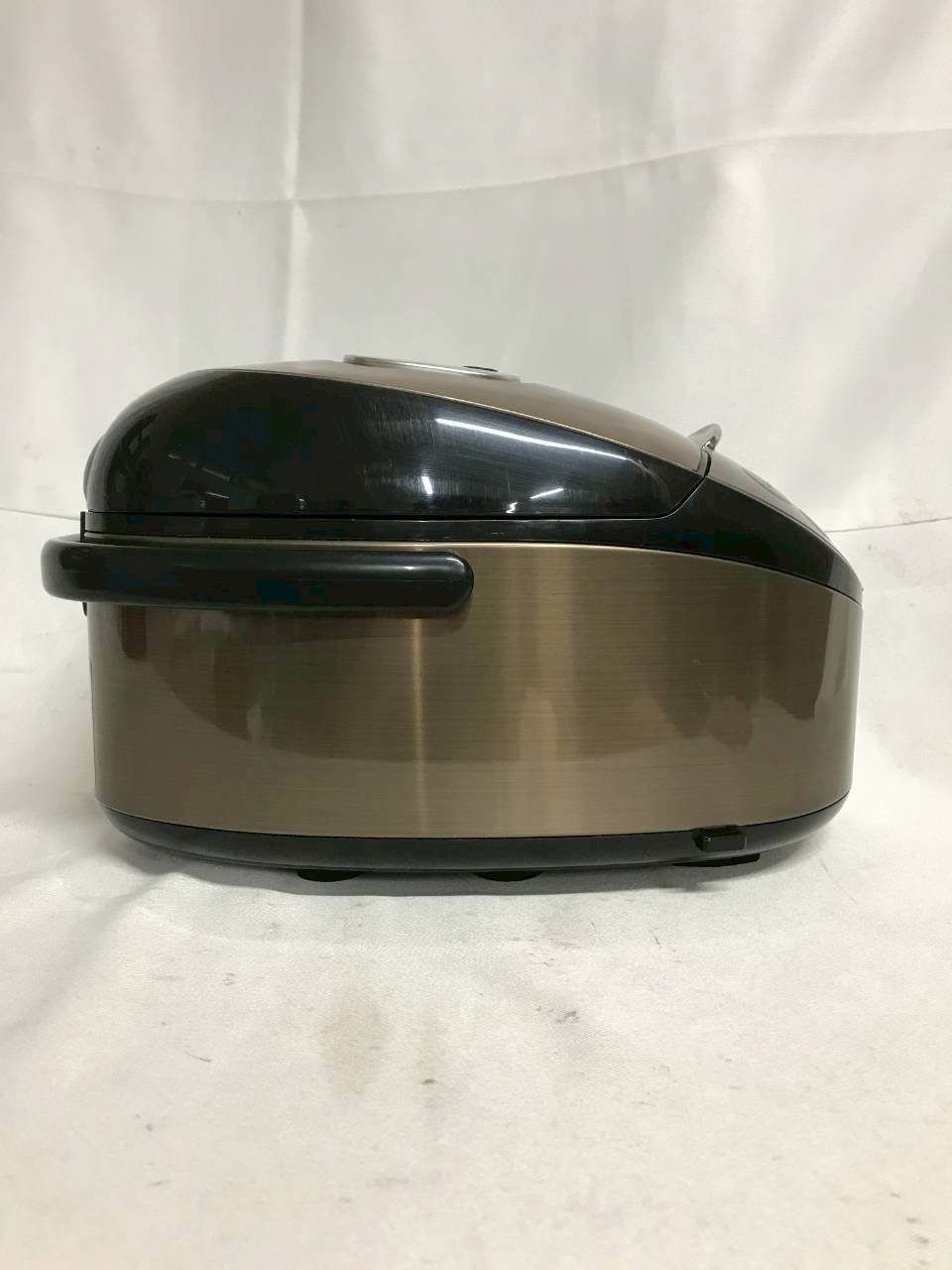  北見市発 タイガー TIGER タイガーIH炊飯ジャー JKT P 100 製 ダークブラウン 5 5合炊き 一人暮らし 新生活 引っ越し 炊飯器 炊飯器 餅つき機