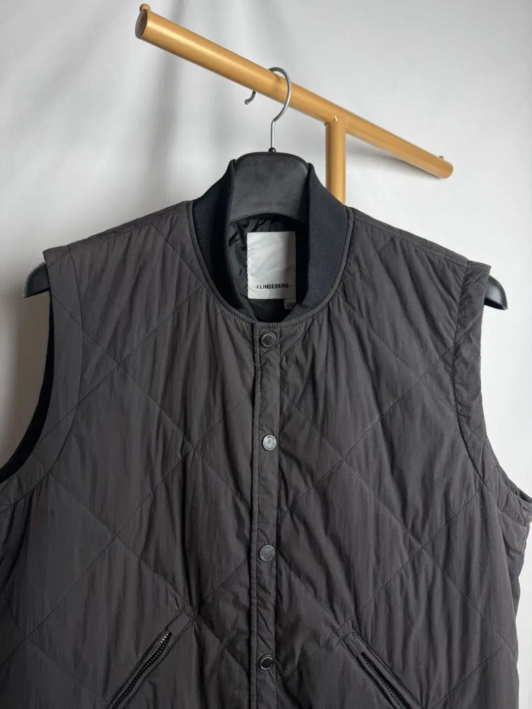 LYNN J.LINDEBERG メンズ キルティング ダウンベスト