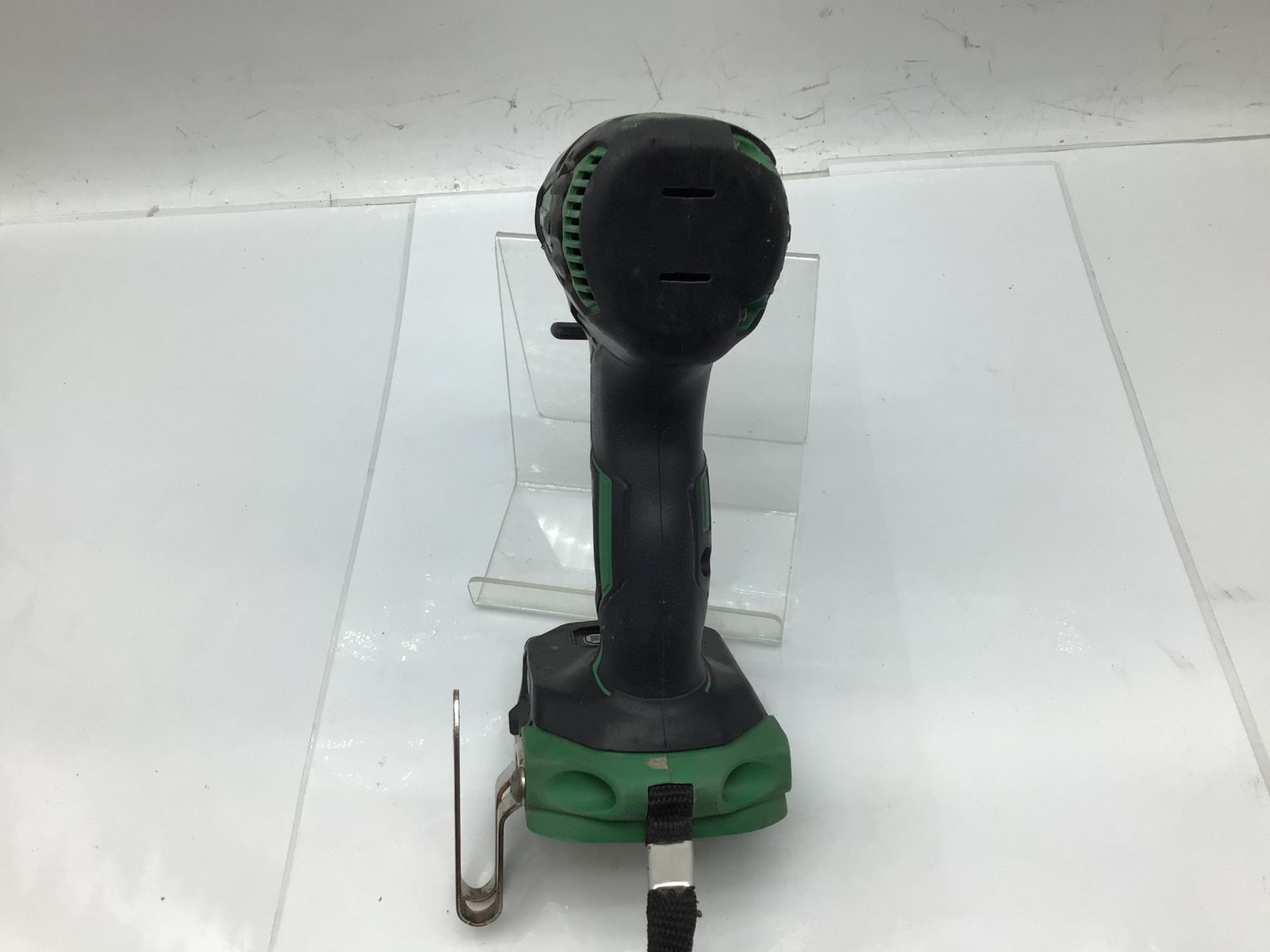 コードレスインパクトドライバー