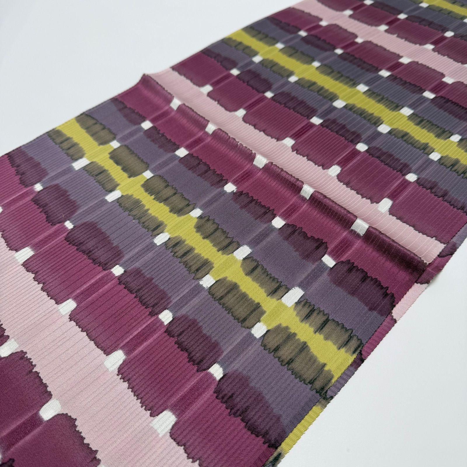 帯揚げ 和小物さくら 横段 四色グラデーションぼかし 0226