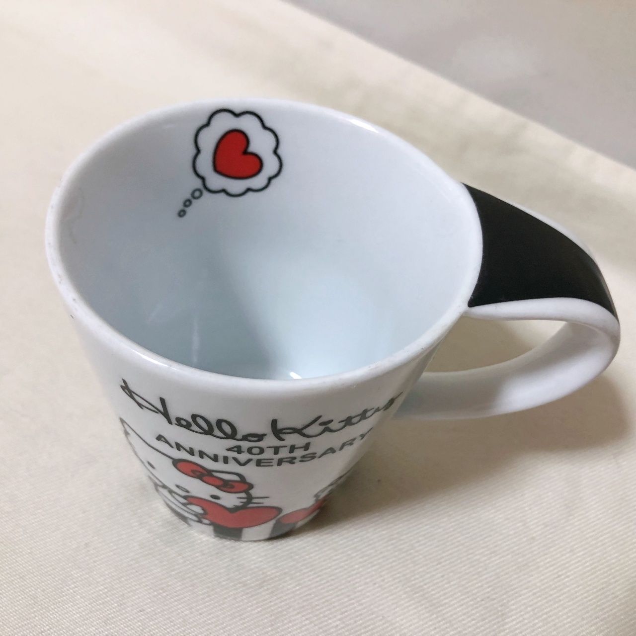 H369 ハローキティ マグカップ 40周年 SANRIO 40TH Anniversary - メルカリ