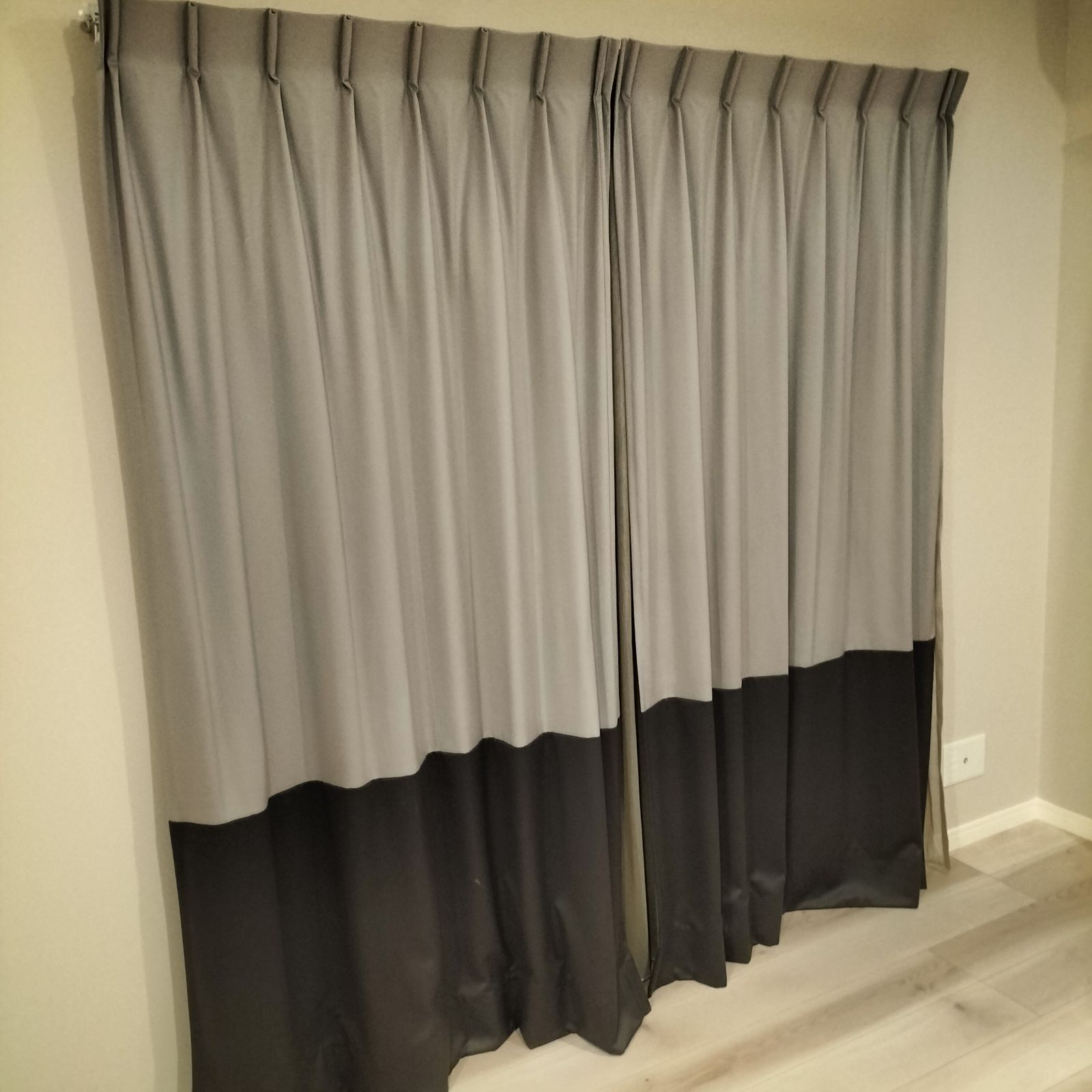 カッシーナ イクスシー カーテン 1組 W 94 H 198 G 2511 KA 9