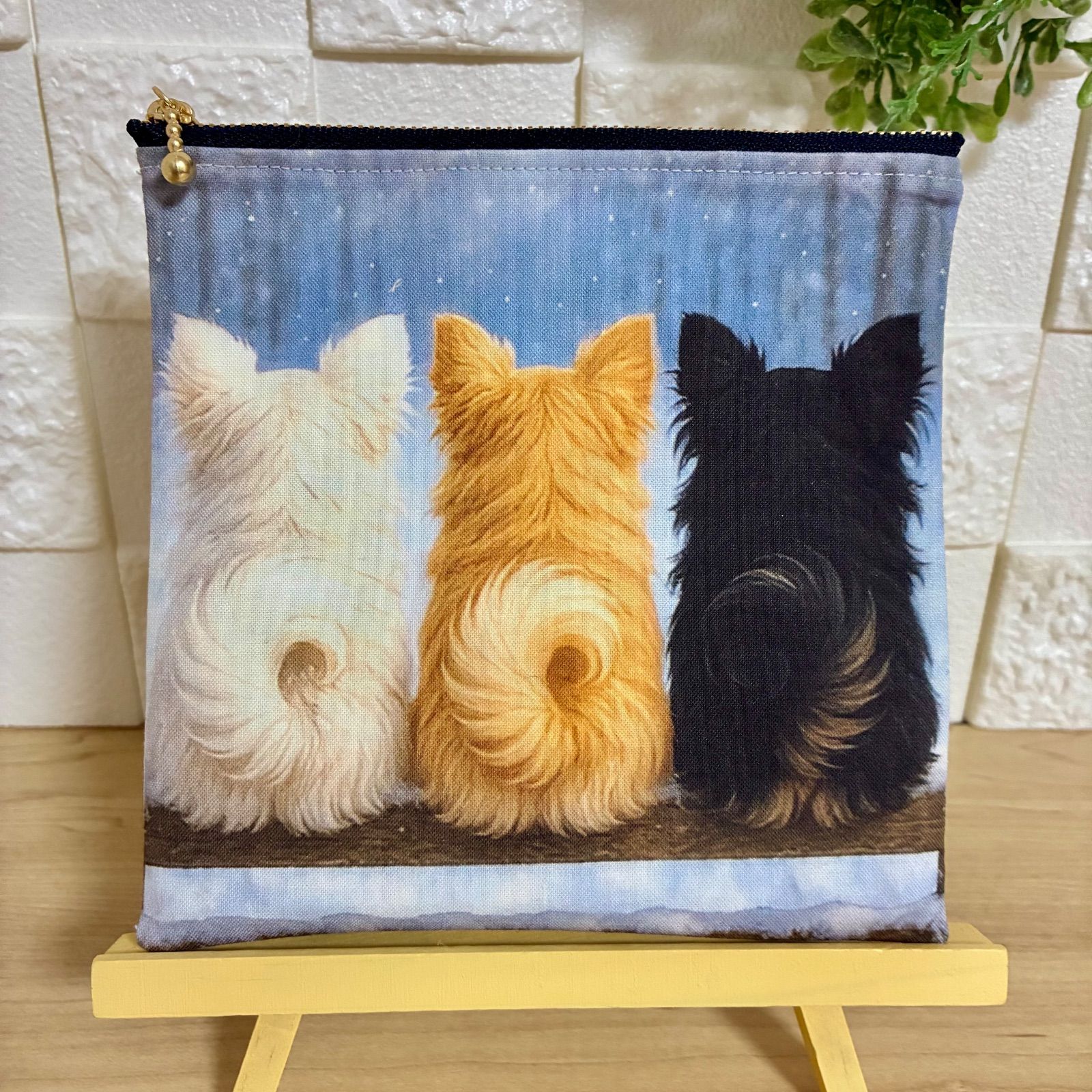 両面パネル フラットポーチ 犬 チワワ - メルカリ