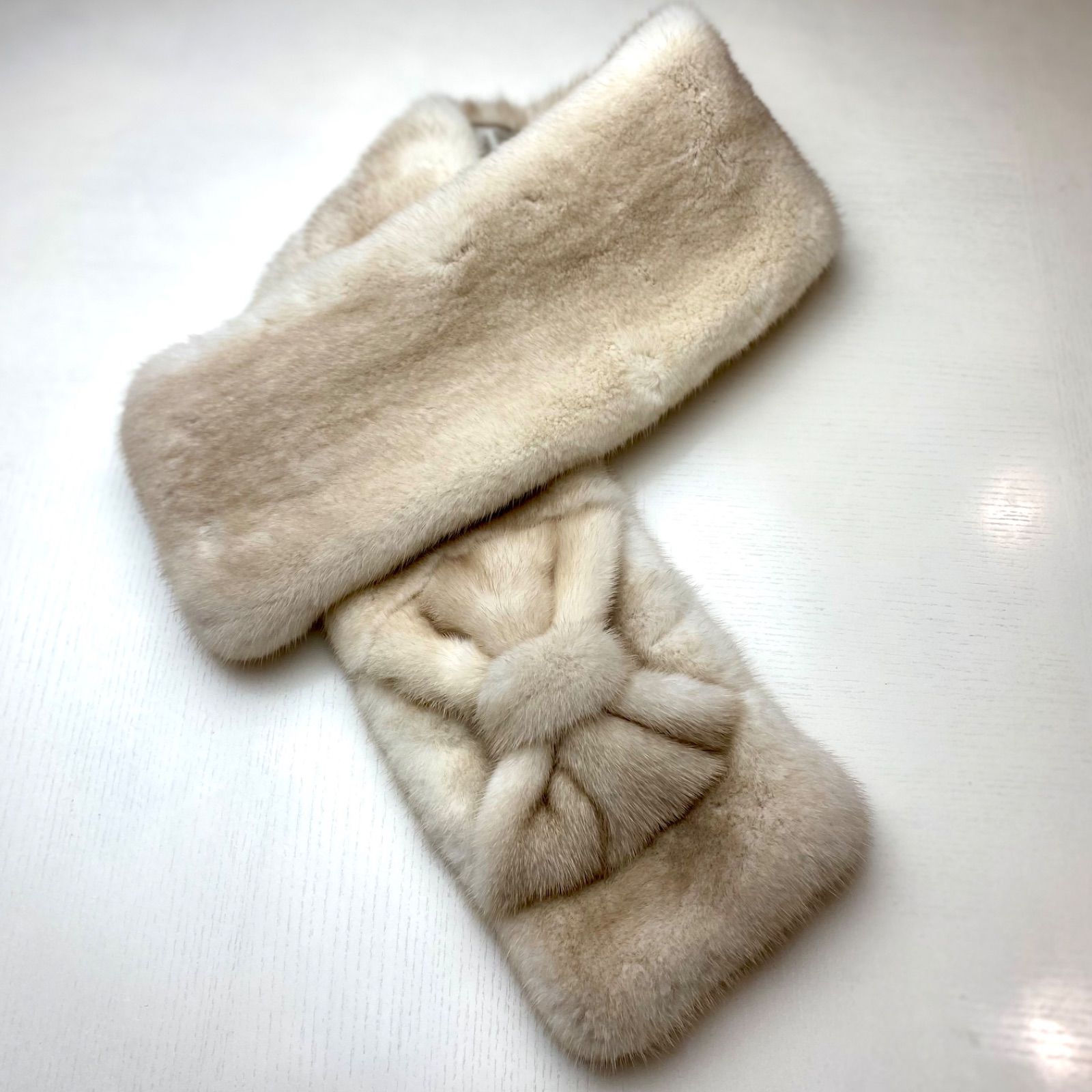 緊急出品‼︎クリスマスフェア🎄🤶超人気🎶*SAGA MINK* ミンク リボン