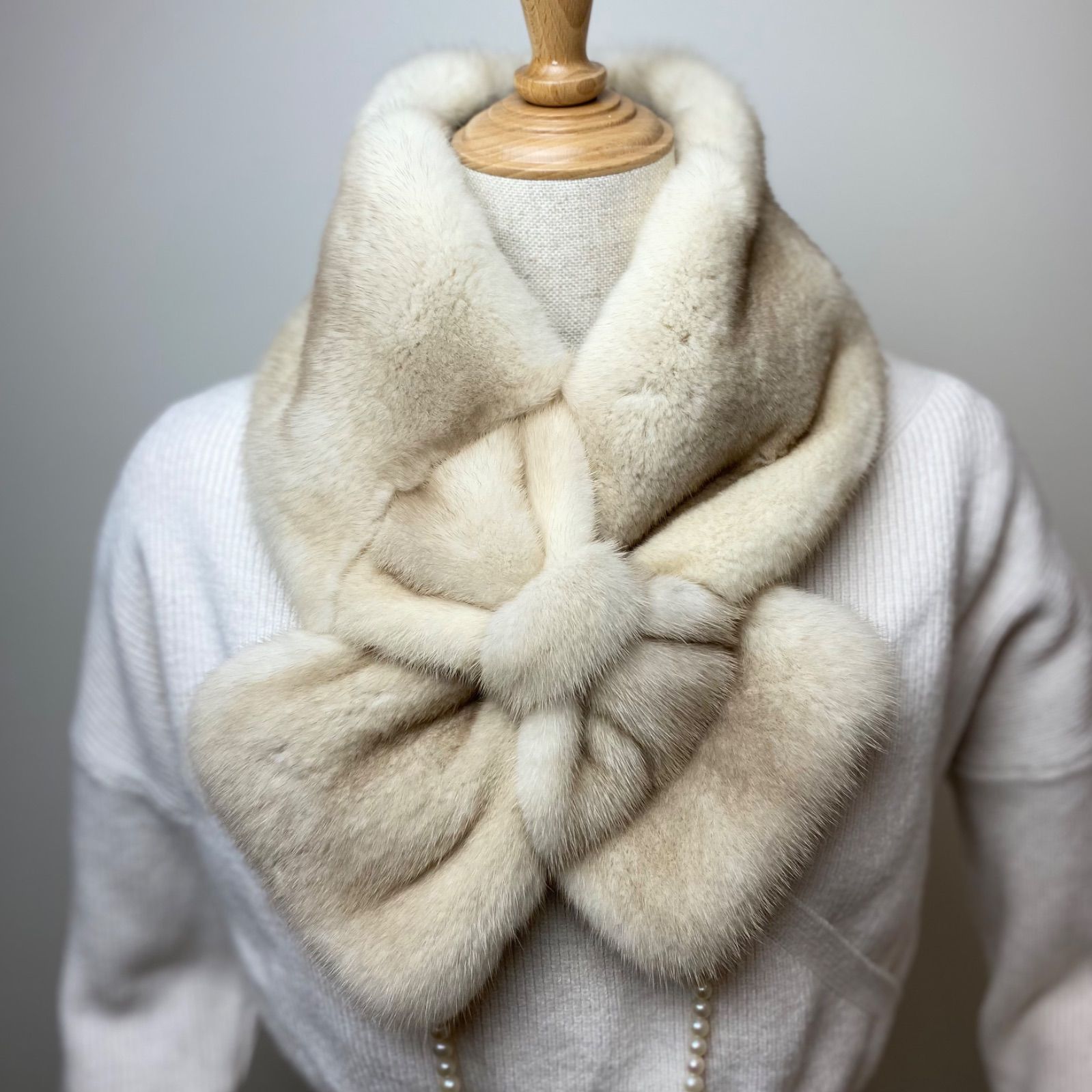 緊急出品‼︎クリスマスフェア🎄🤶超人気🎶*SAGA MINK* ミンク リボン