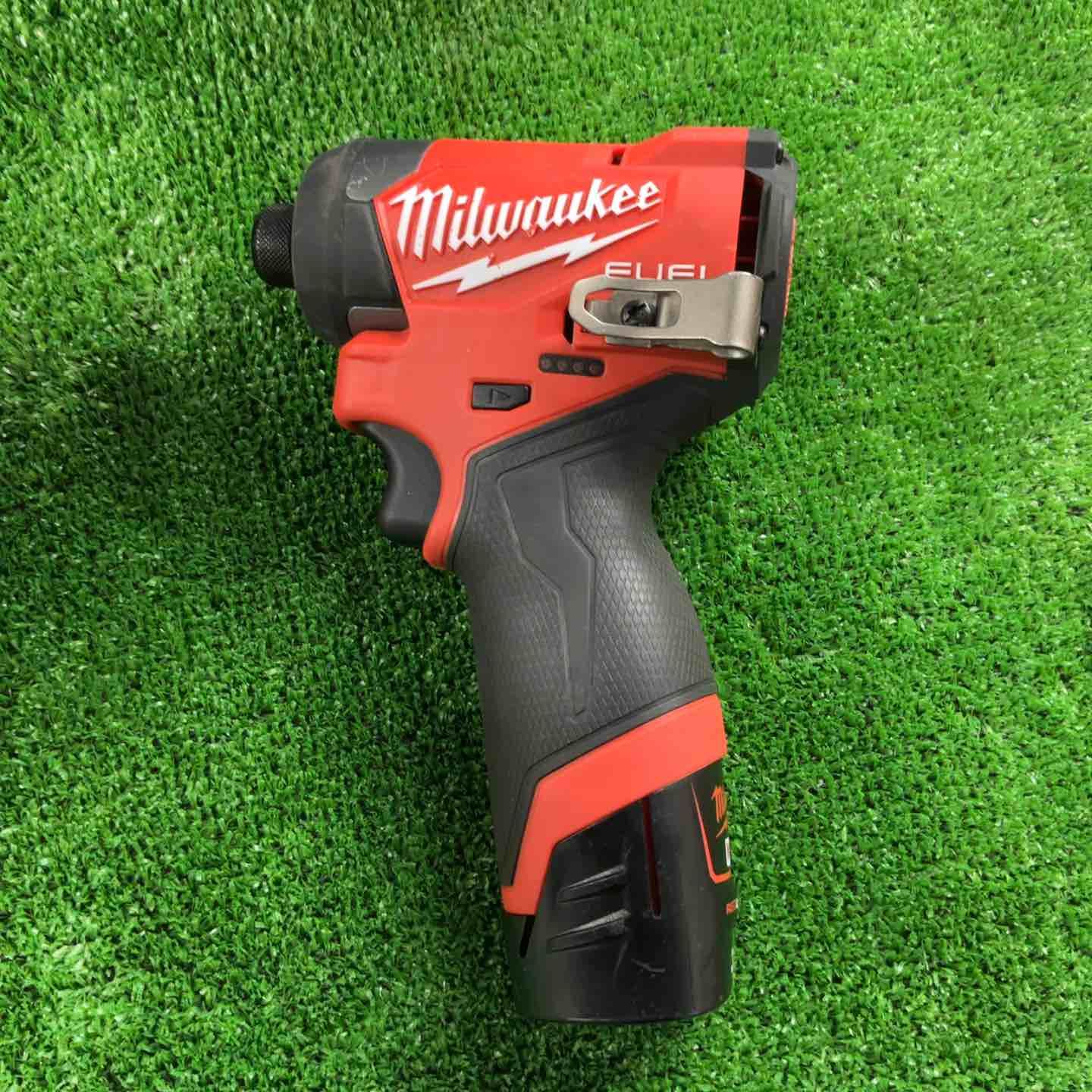 ミルウォーキーツール Milwaukee M 12 FUEL インパクトドライバー ケース付き FID 2-0 X JP