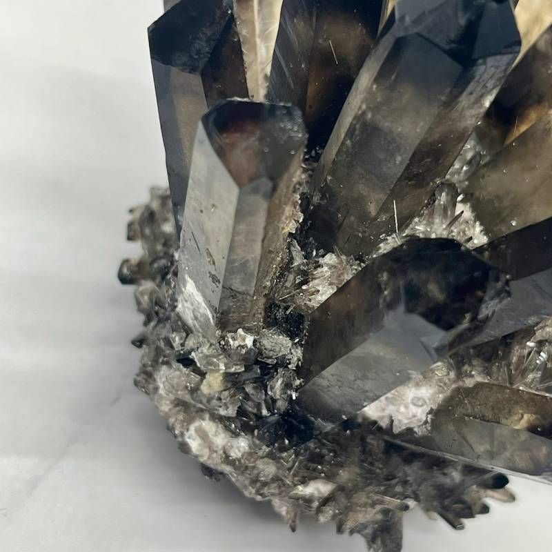 190:希少スモーキークォーツクラスター☆煙水晶 原石 270g 80mm 天然石