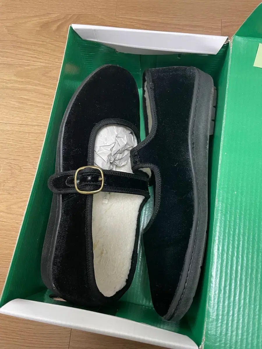 ROCK FISH ロックフィッシュ TraditionalWeatherwear トラディショナル ウェザーウェア ツアーベルベット メリージェーン ブラック