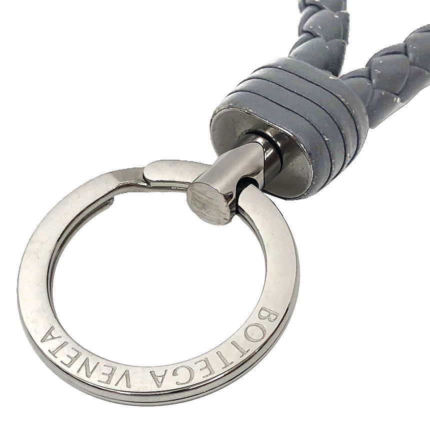 n*n様 お値下げ　BOTTEGA VENETA グレー レザー キーホルダー BOTTEGA VENETA ボッテガヴェネタ イントレチャート レザー キーリング