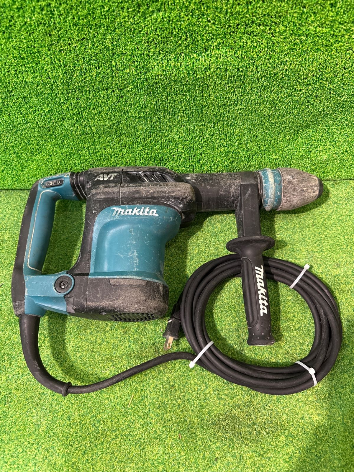  ｻ-208 マキタ HM 0871 C 電動ハンマ ケース有 電動ハンマー 電動工具 エア工具